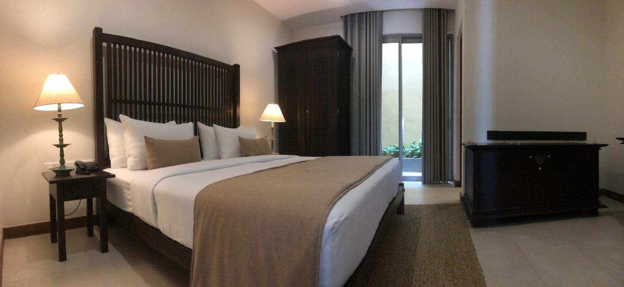Rivora Heights Hotel Канди Екстериор снимка